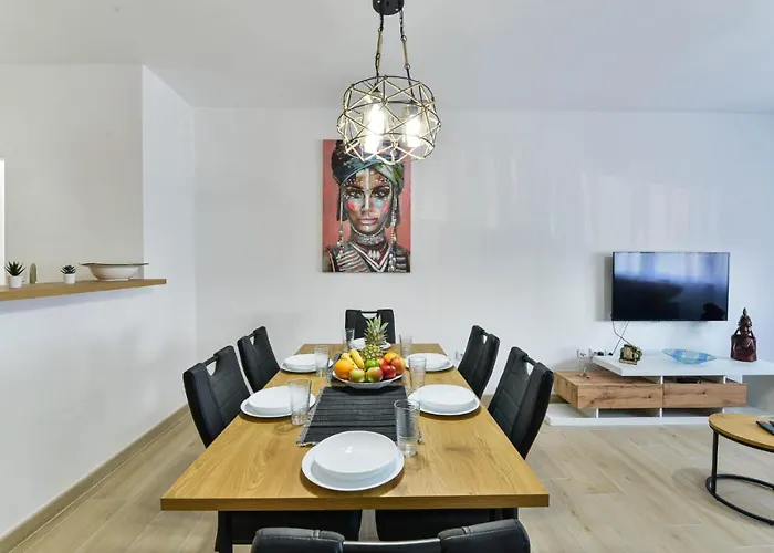 Apartment Nevera In Zadar