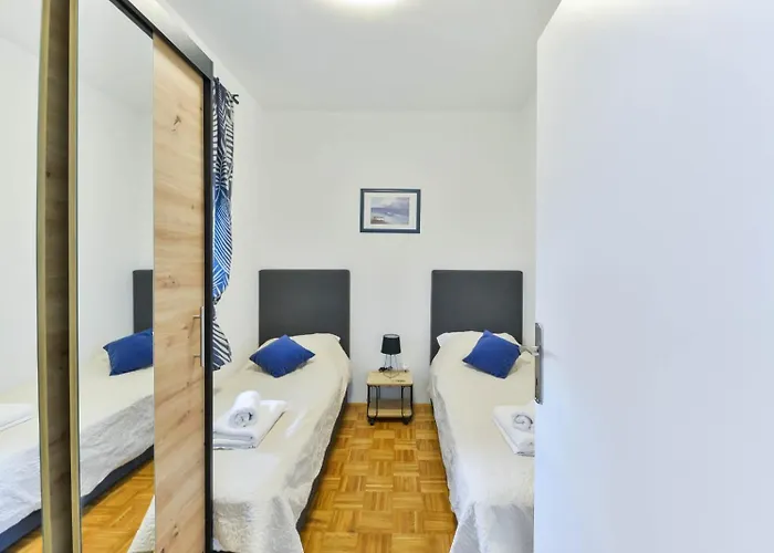 Apartment Nevera In Zadar