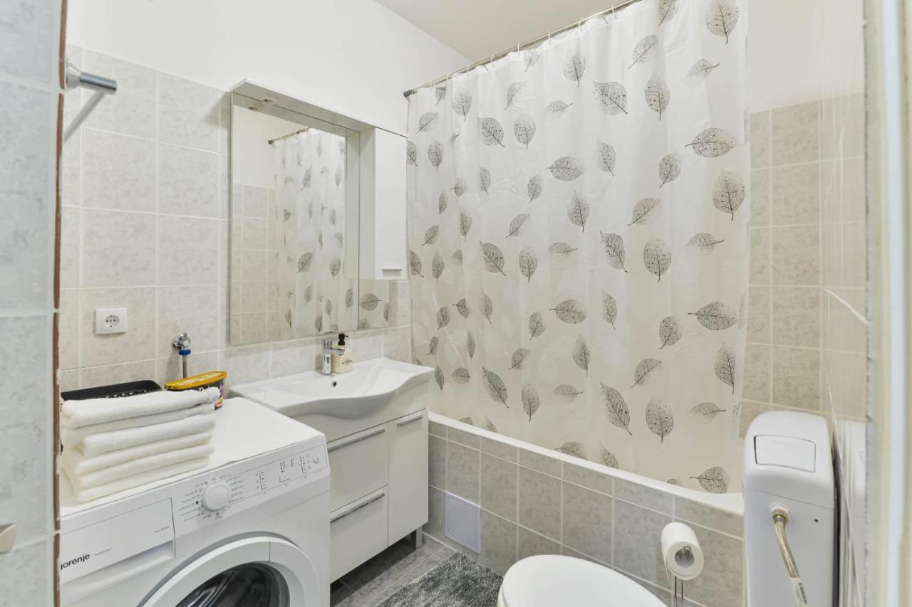 Nevera In Apartman